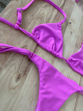 Cargar imagen en el visor de la galería, Bikini Río Neón Magenta
